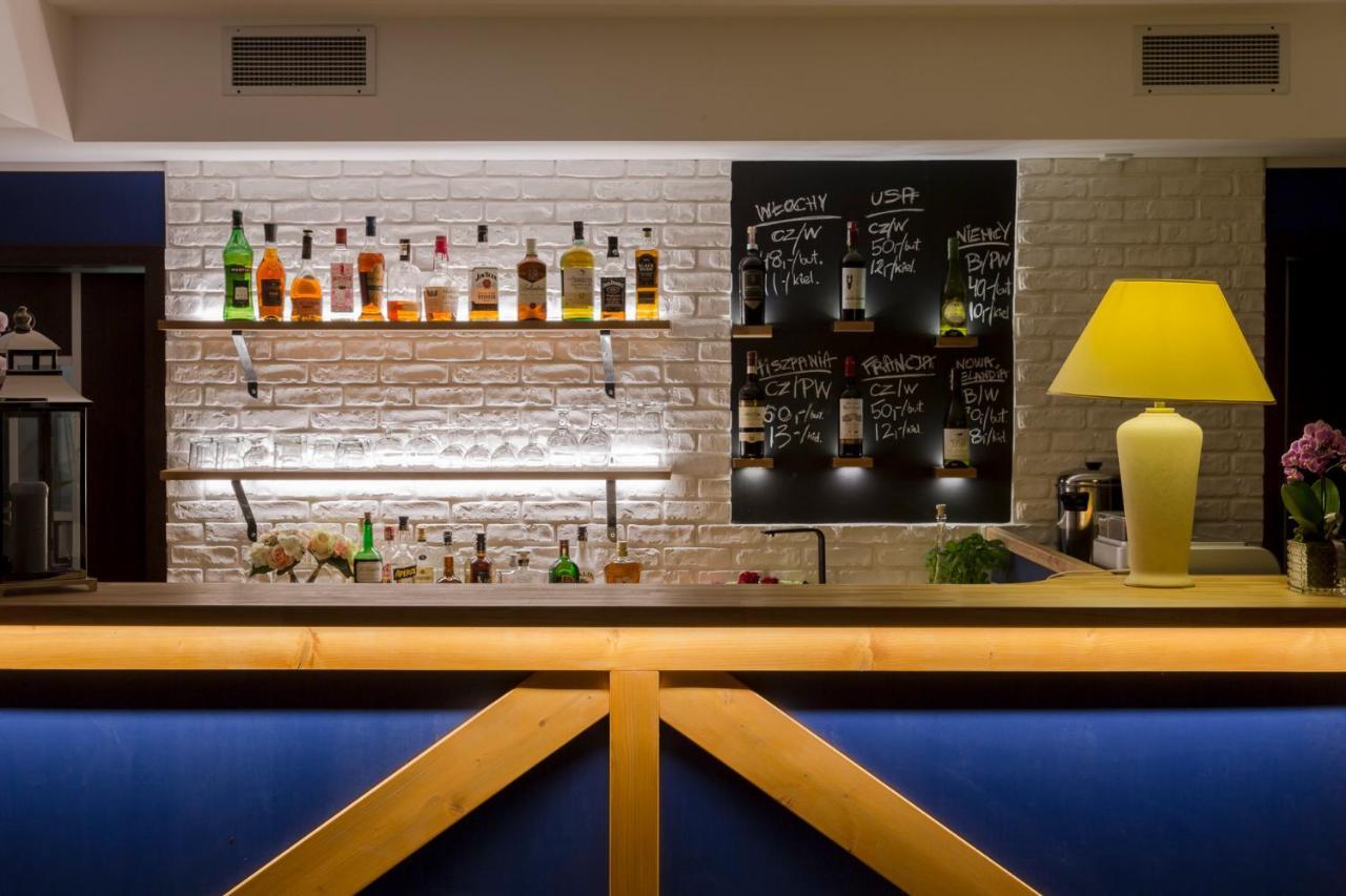Noce I Dnie Hotel Postołowo Екстериор снимка