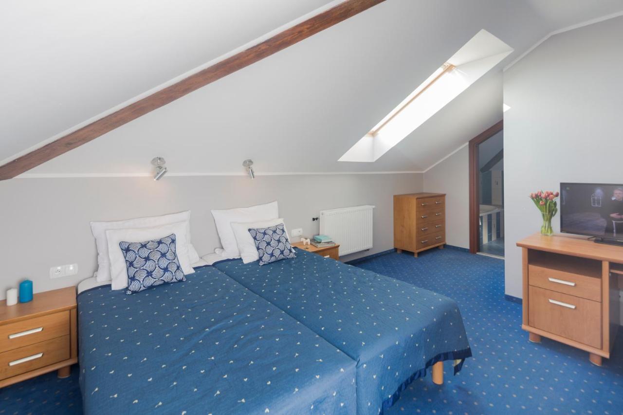 Noce I Dnie Hotel Postołowo Екстериор снимка