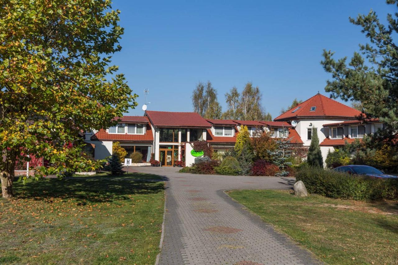 Noce I Dnie Hotel Postołowo Екстериор снимка